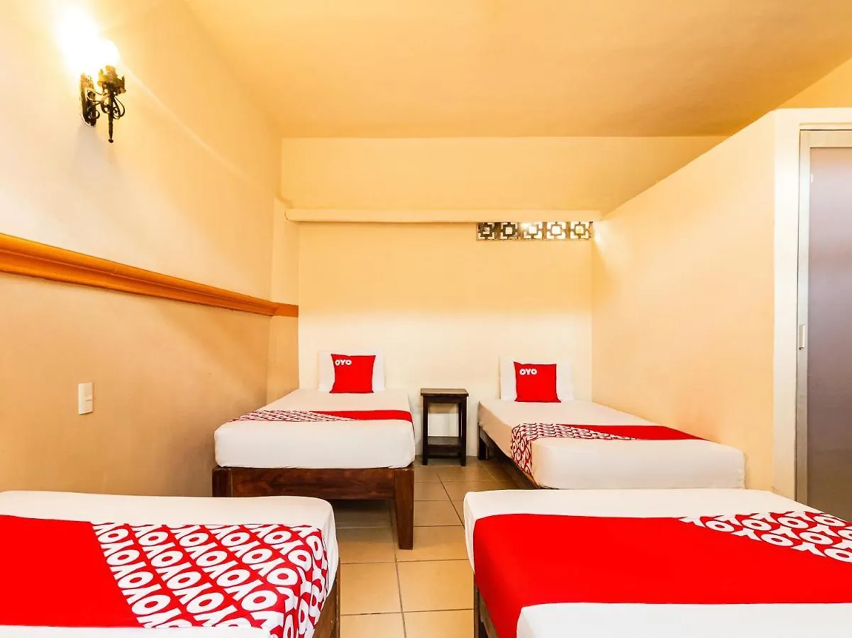 **  Oyo Hotel Bernal Puerto Vallarta Mexico