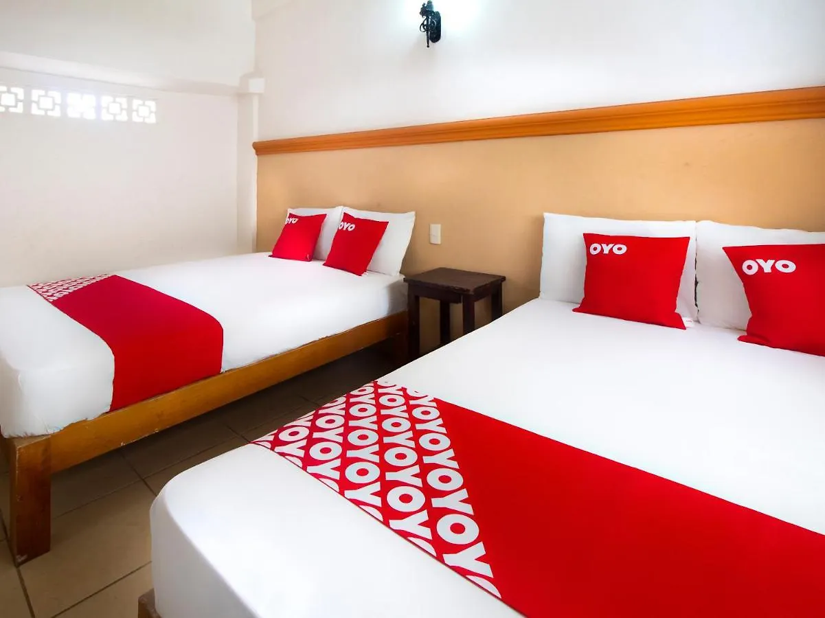 Oyo Hotel Bernal Puerto Vallarta